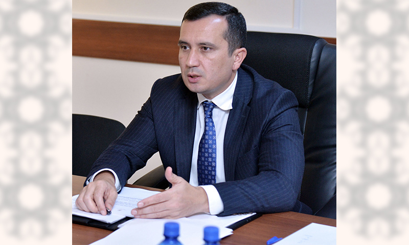 “Məktəb seminarları” davam edir