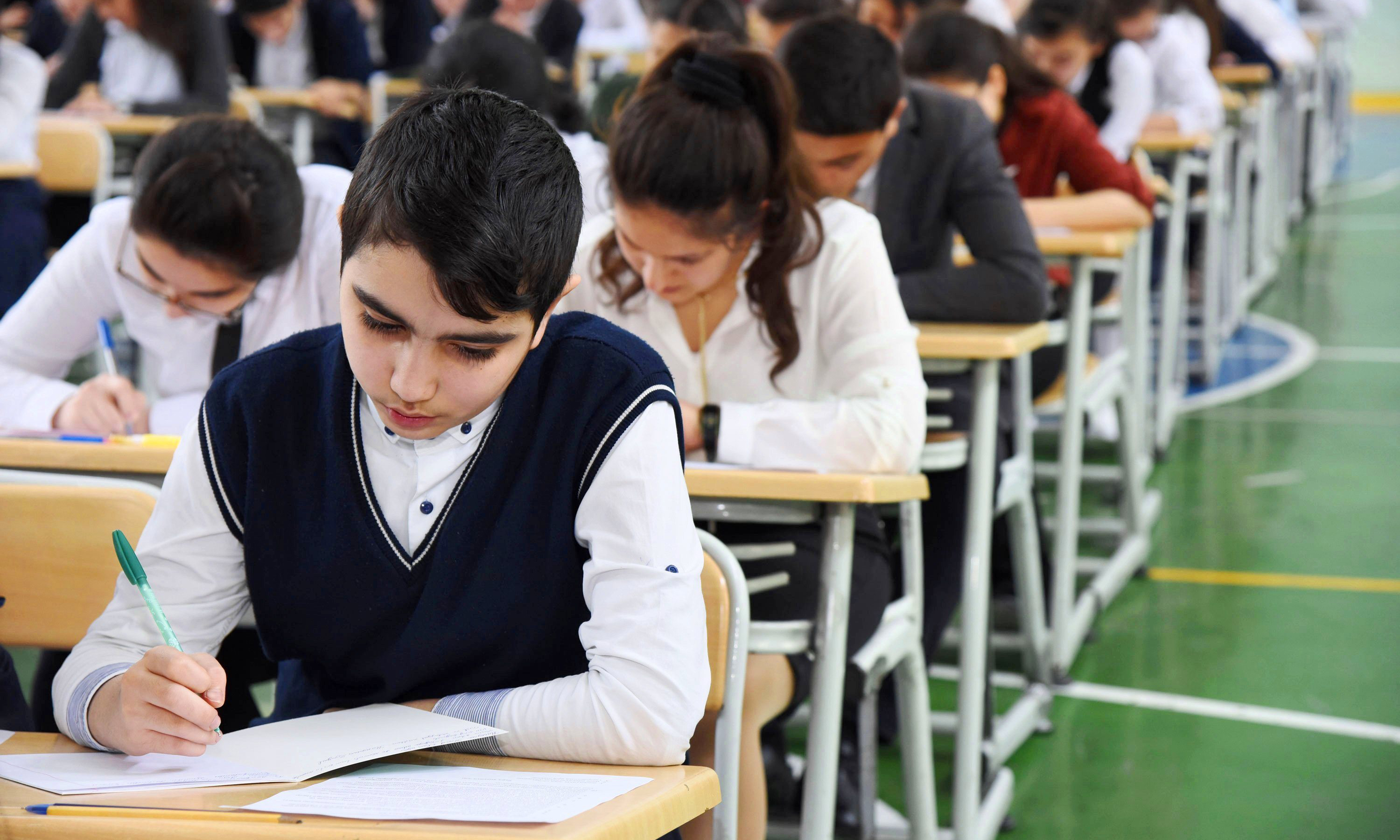 Liseylərin V və VII siniflərinə qəbul başlayır