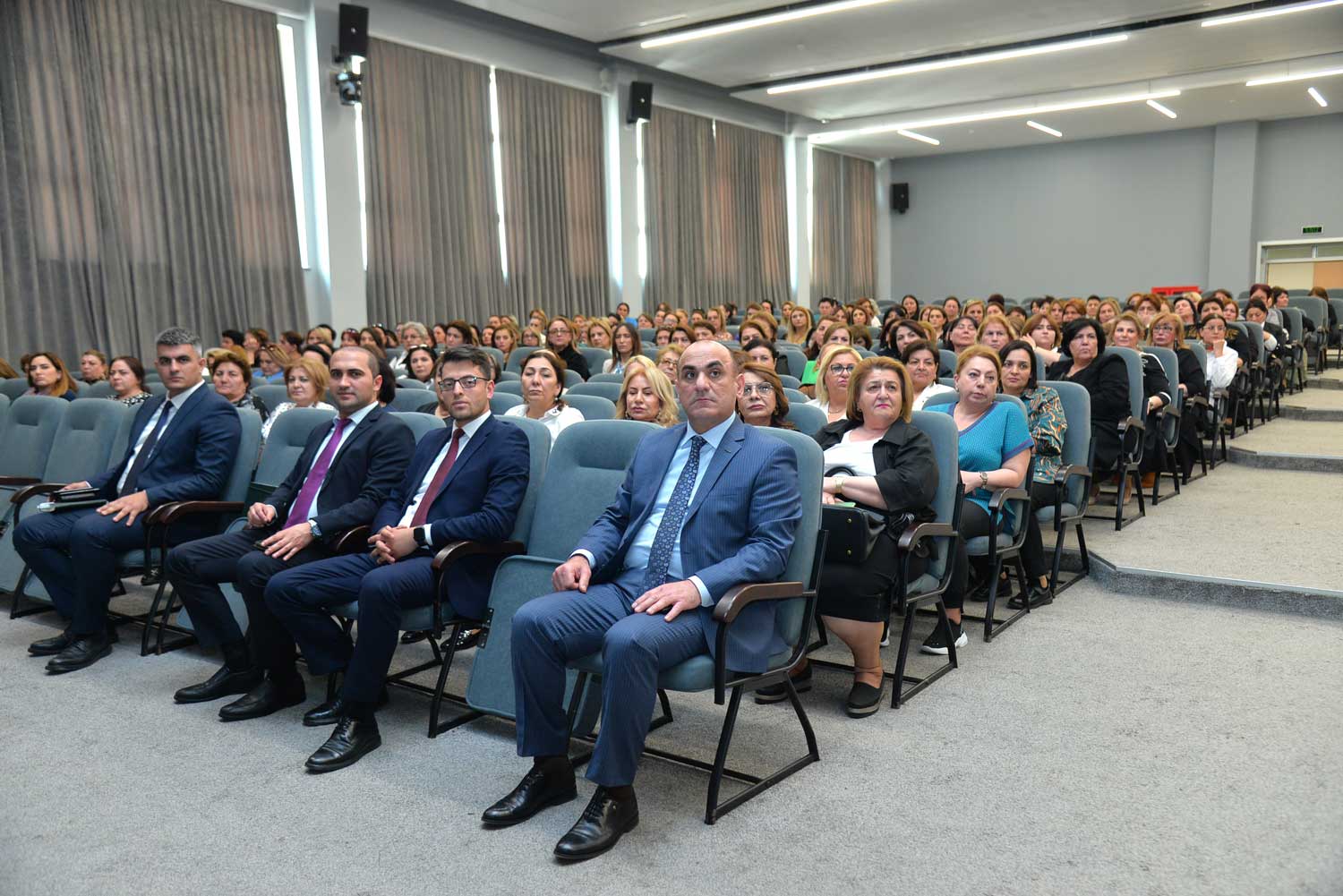 Məktəbəqədər təhsil müəssisələrinin rəhbərləri ilə görüş