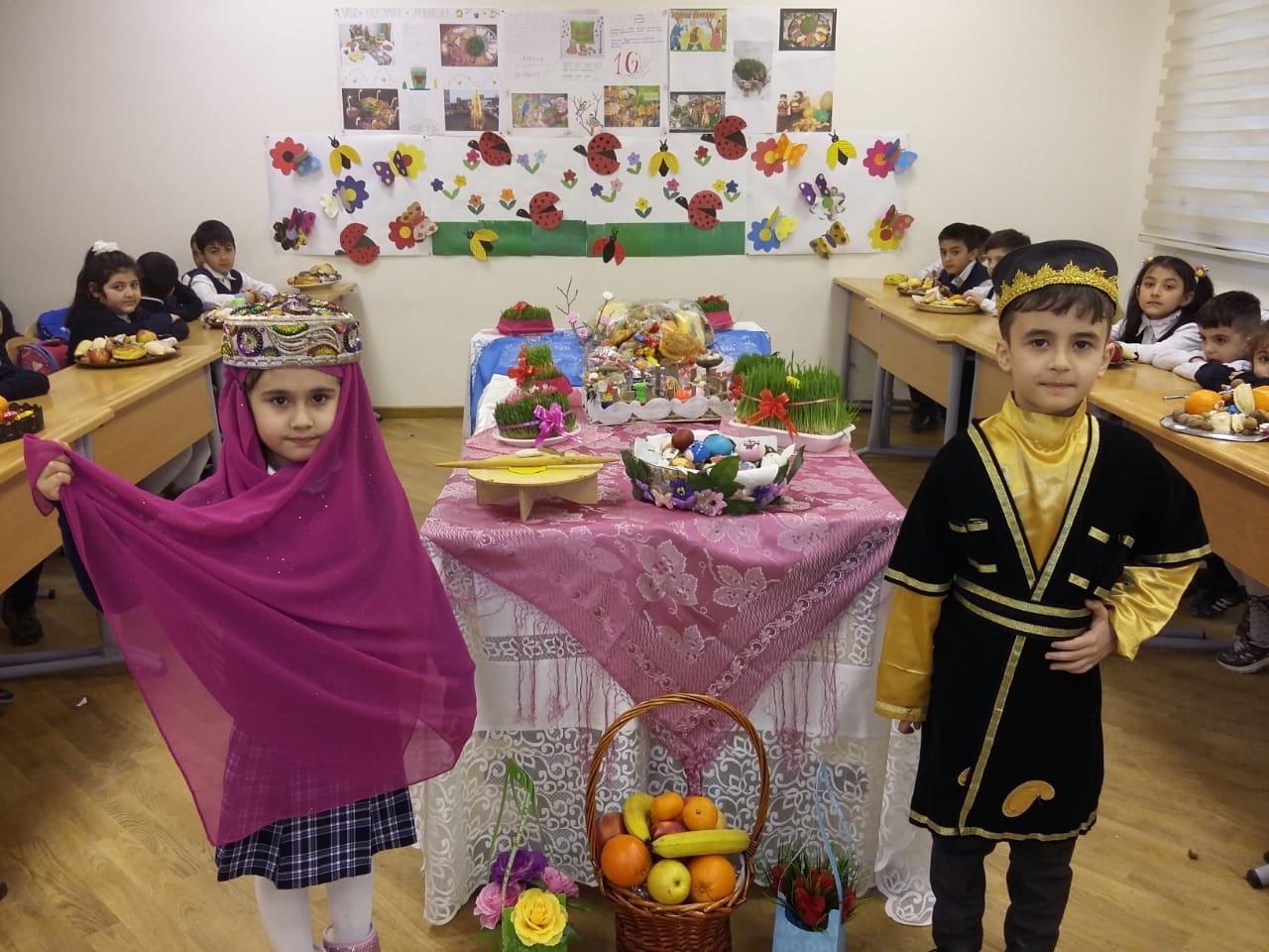 Məktəblərdə bayram tədbirləri