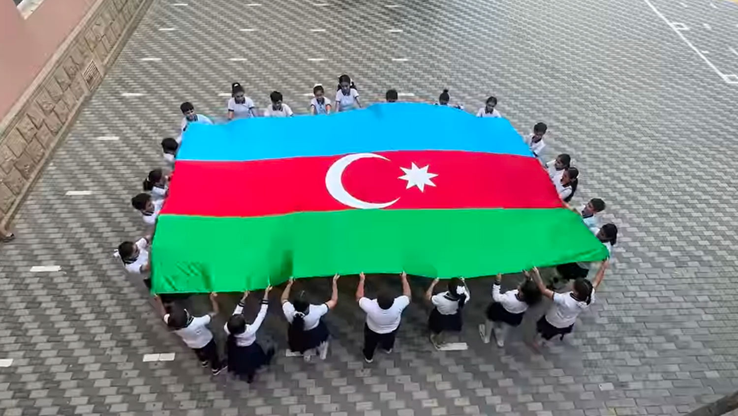 Paytaxt məktəblərində Vətən müharibəsi şəhidləri anılıb