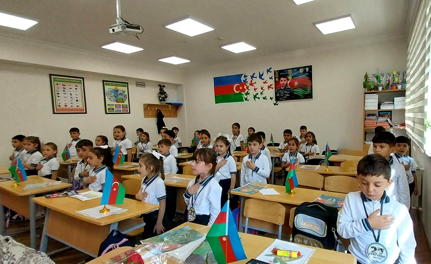 Paytaxt məktəblərində Vətən müharibəsi şəhidləri anılıb