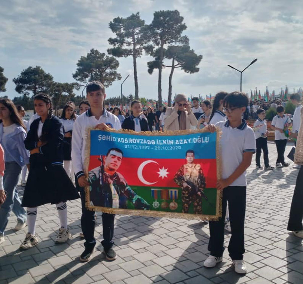 Paytaxt məktəblərində Vətən müharibəsi şəhidləri anılıb