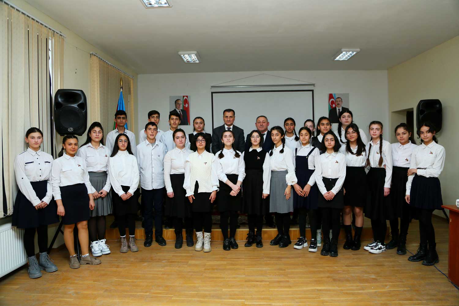 Mirşahin “Məktəbdə...” layihəsində