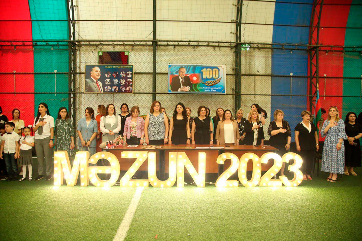 Paytaxt məktəblərində “Son zəng” tədbirləri keçirilib