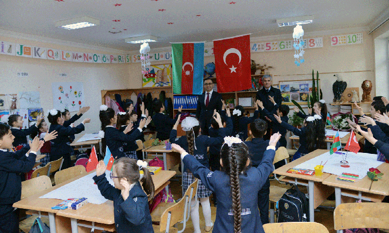 Türkiyəli qonaqlar inklüziv təhsil siniflərində