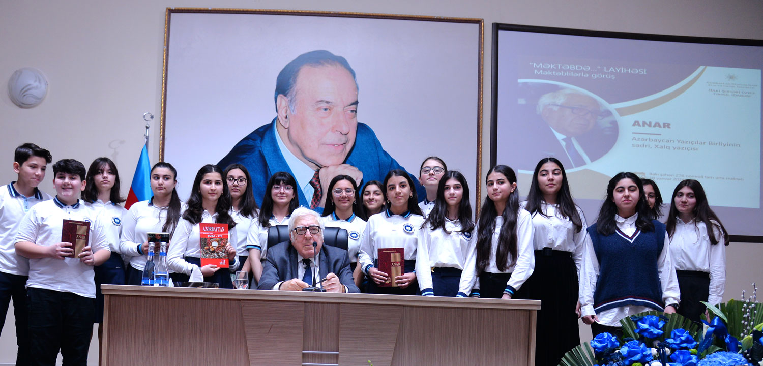 Anar: “Gənclərin parlaq əsərlər yaradacağına inanıram”