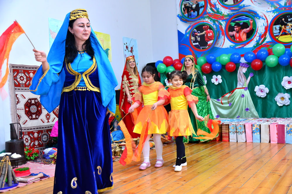 Xüsusi qayğıya ehtiyacı olan uşaqların bayram sevinci