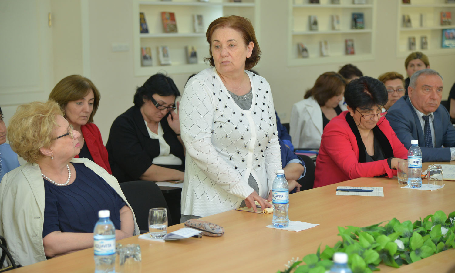 Direktorların iştirakı ilə keçirilən müşavirə başa çatıb