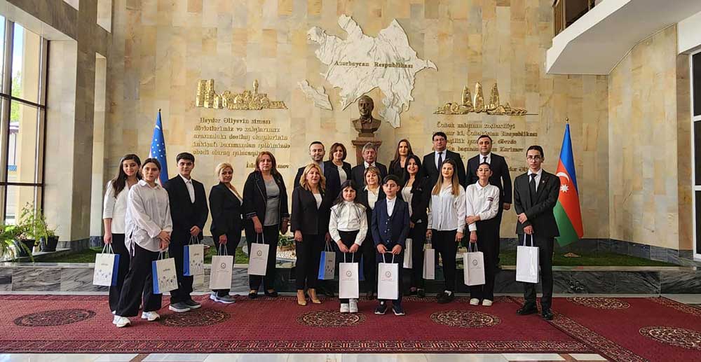 Paytaxt məktəblilərinin Özbəkistana səfəri başa çatıb