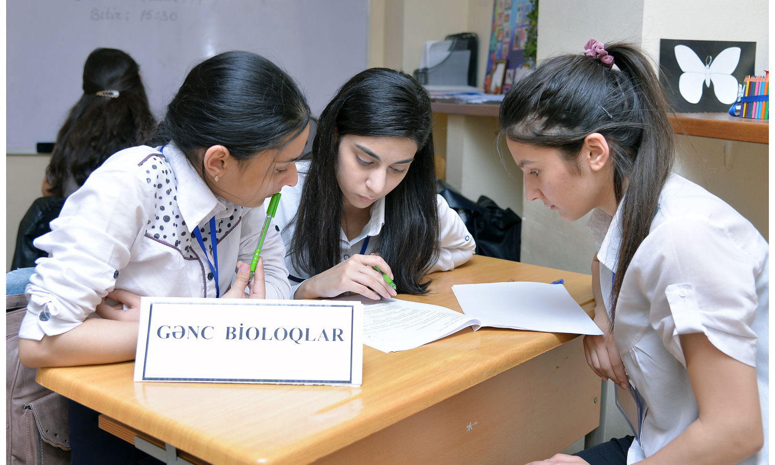 Gənc bioloqların yaradıcılıq müsabiqəsi