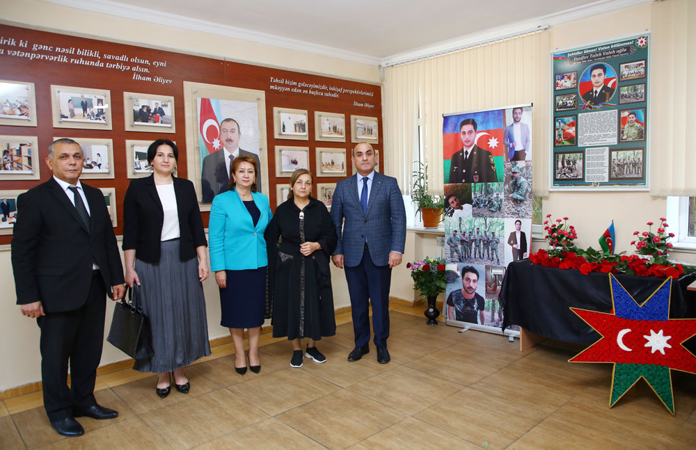 BŞTİ müdiri şəhid ailələri ilə görüşüb