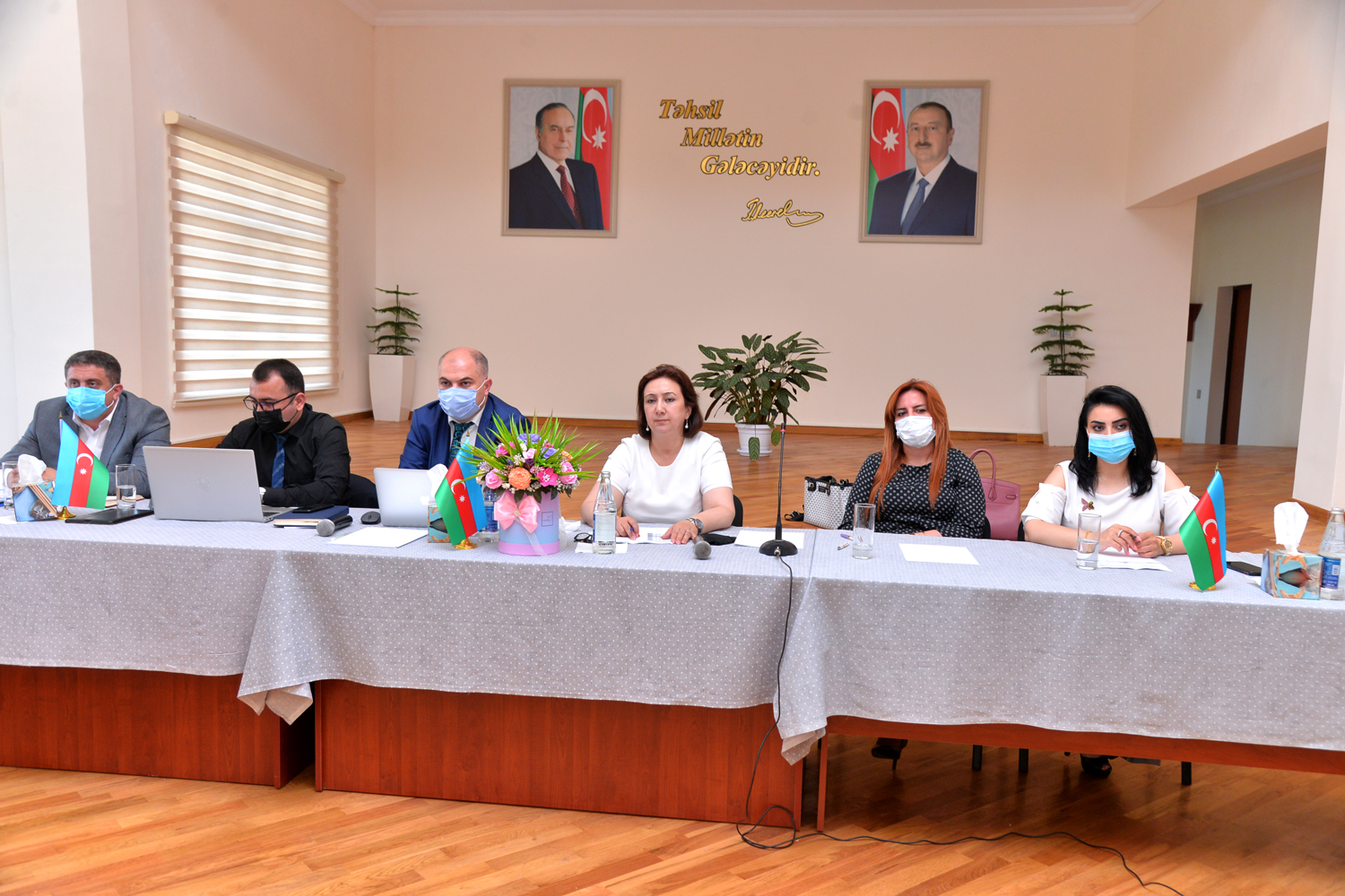 Qaradağ və Sabunçuda “Məktəb hesabatları”dinlənilib