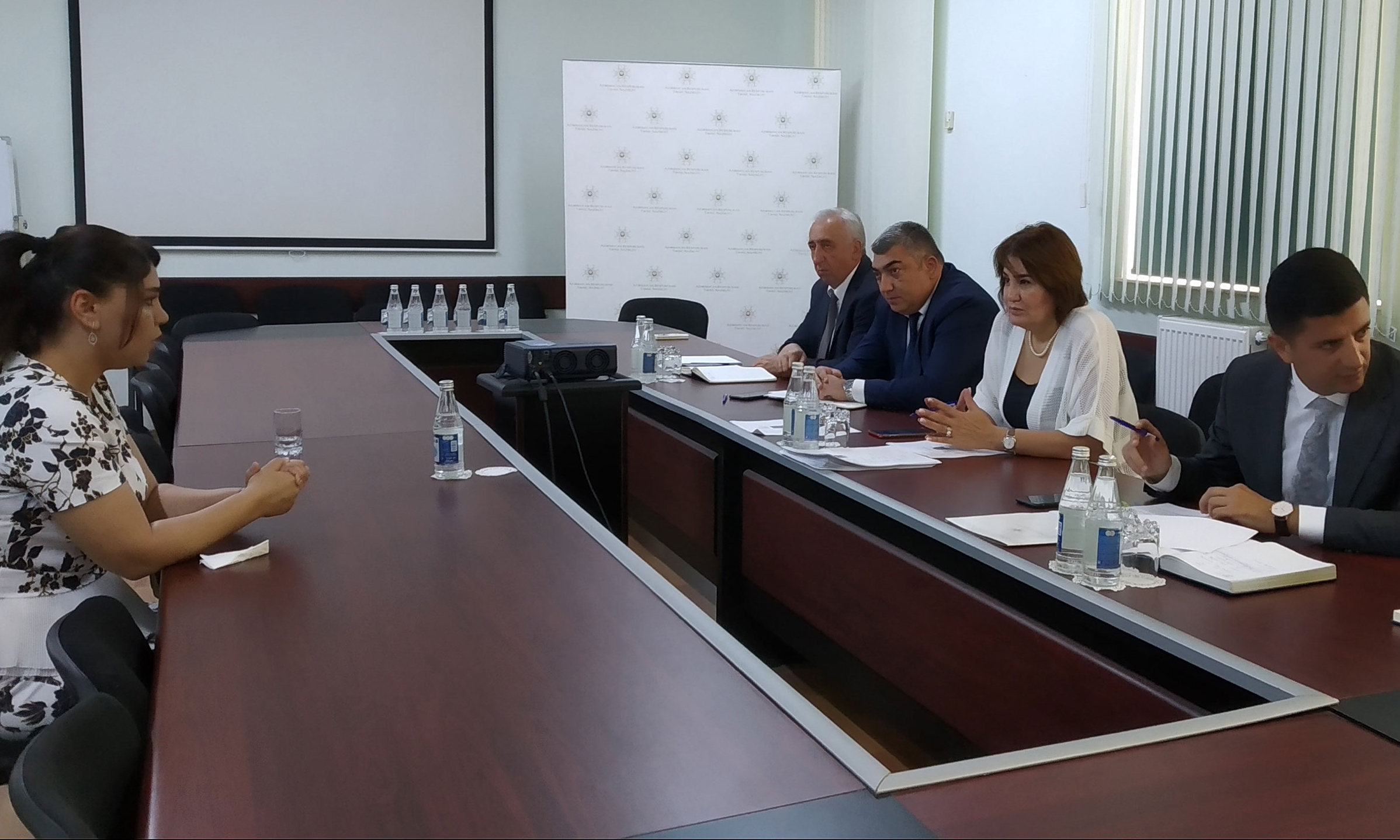 Direktorların işə qəbulu üzrə müsahibə mərhələsi başlayıb