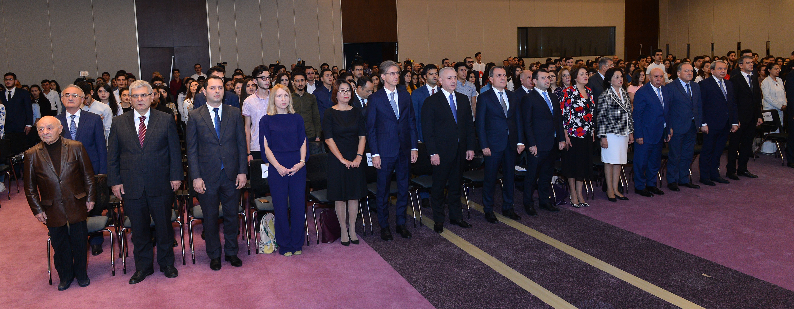 Təhsil xərclərinin maliyyələşdirilməsi üzrə müsabiqənin qalibləri ilə görüş
