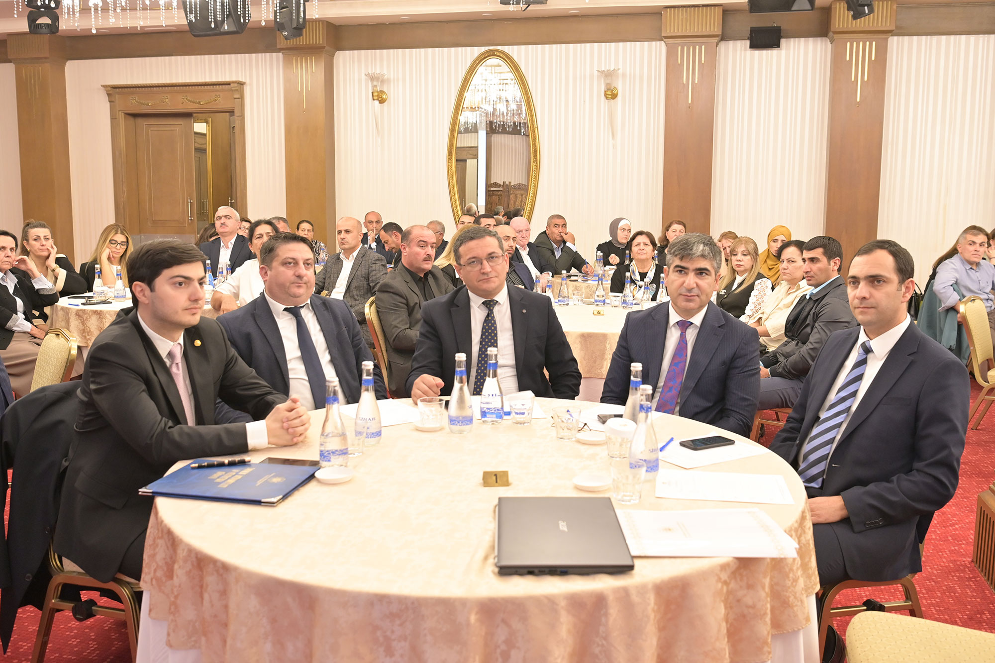 Peşə təhsil müəssisələrinin maliyyə-mühasibatlıq işçiləri üçün praktiki seminar keçirilib