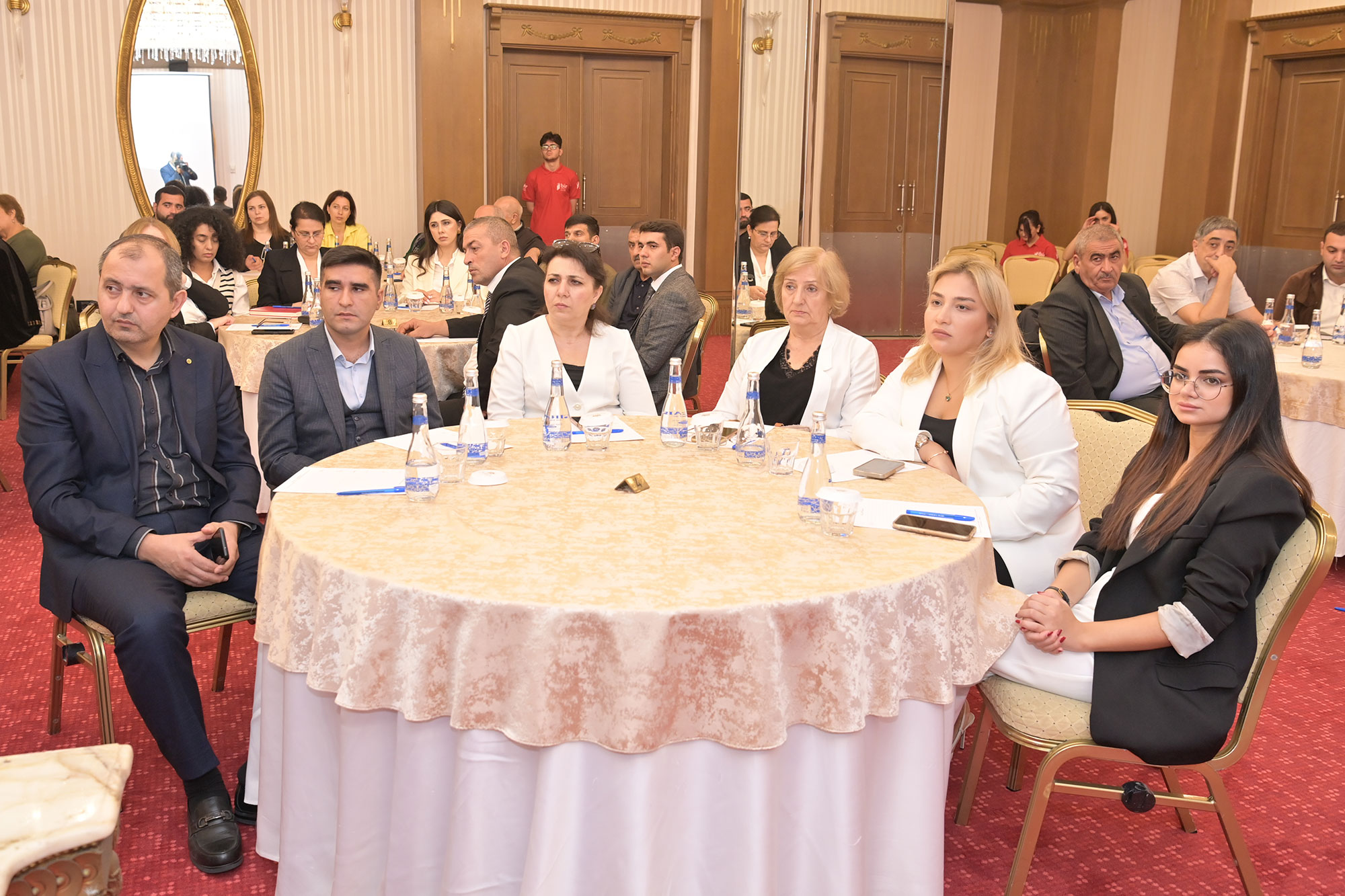 Peşə təhsil müəssisələrinin maliyyə-mühasibatlıq işçiləri üçün praktiki seminar keçirilib