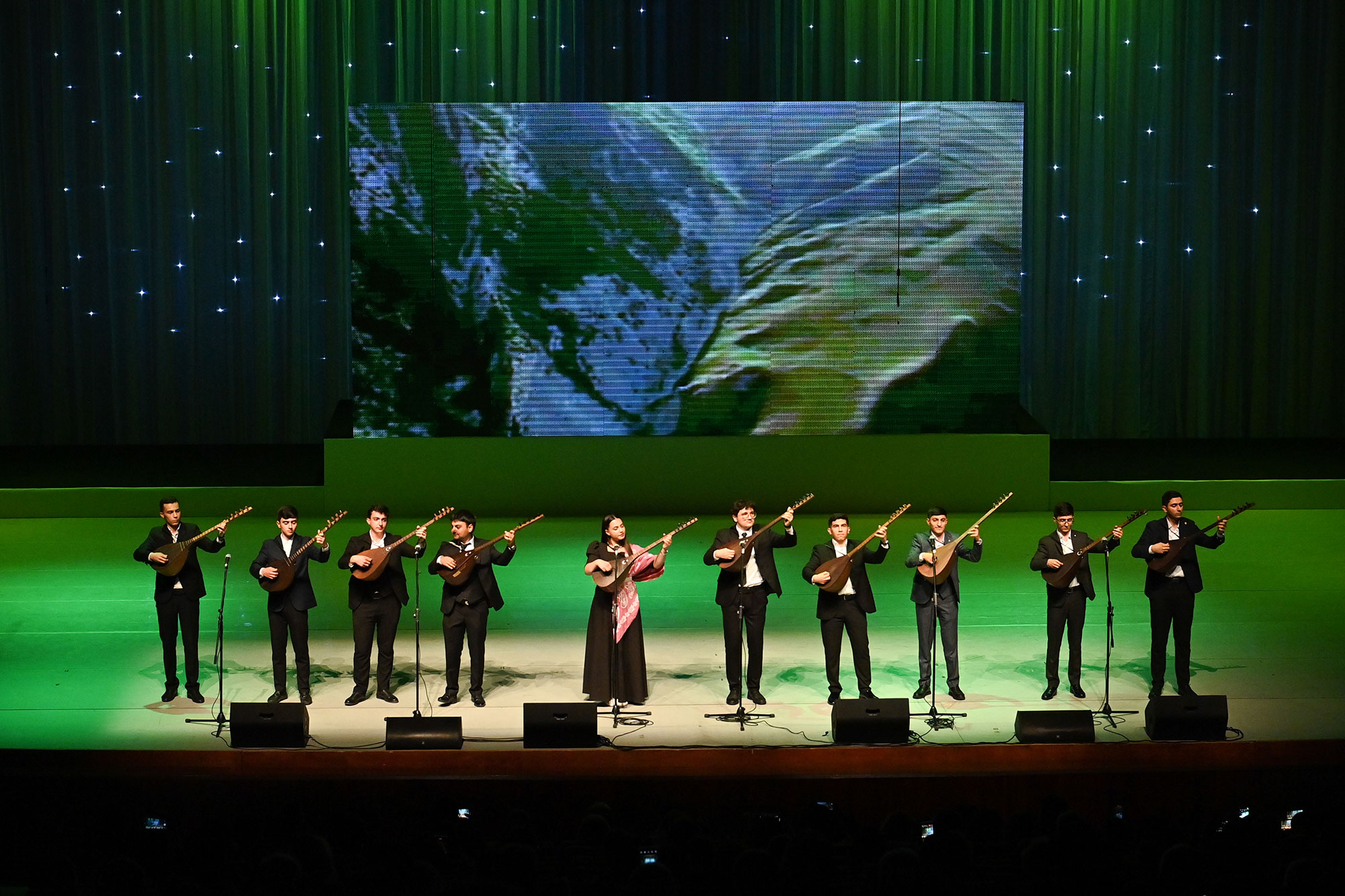 Tələbələr arasında keçirilən bədii yaradıcılıq müsabiqə-festivalının yekun konserti keçirilib