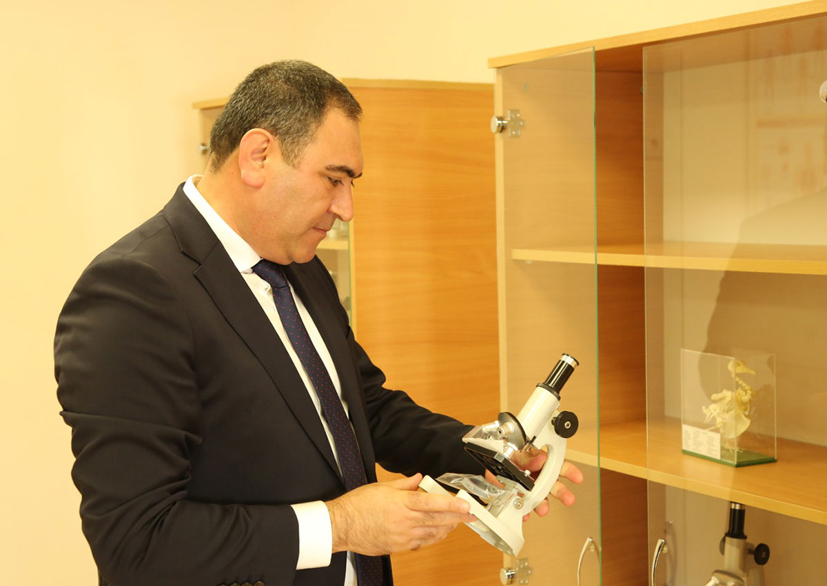 Qara Nuru kənd tam orta məktəbinin yeni binası istifadəyə verilib