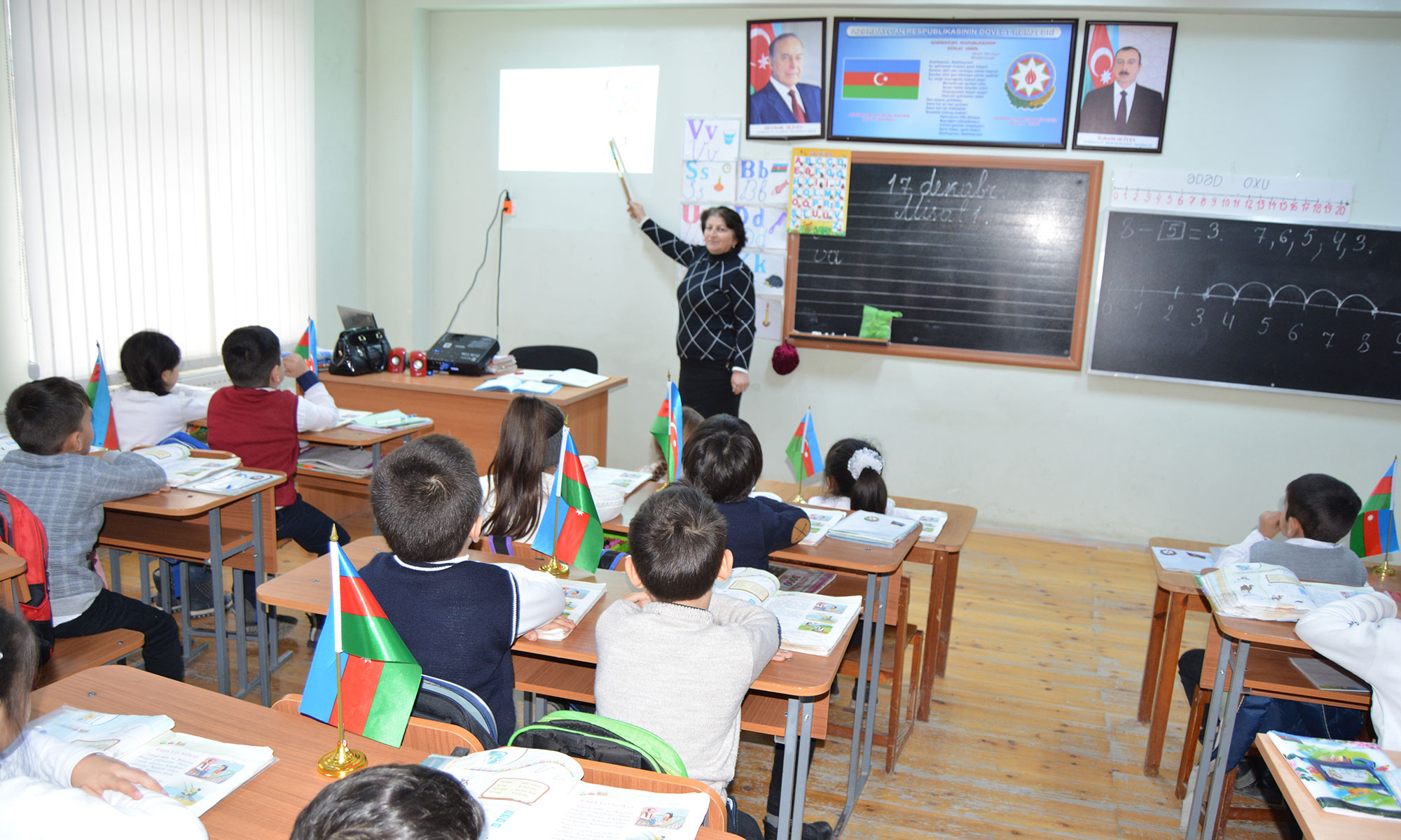 Şəki şəhəri 12 nömrəli tam orta məktəb