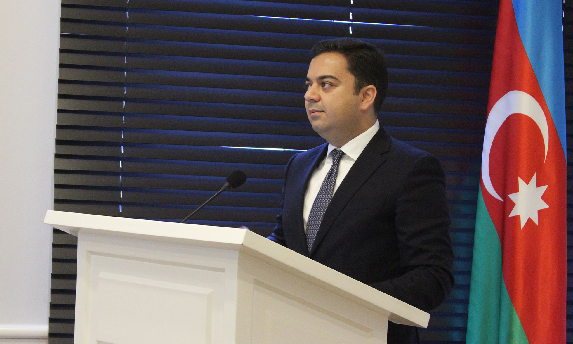“İT sənayesinin tendensiyaları və təhsilə təsiri”