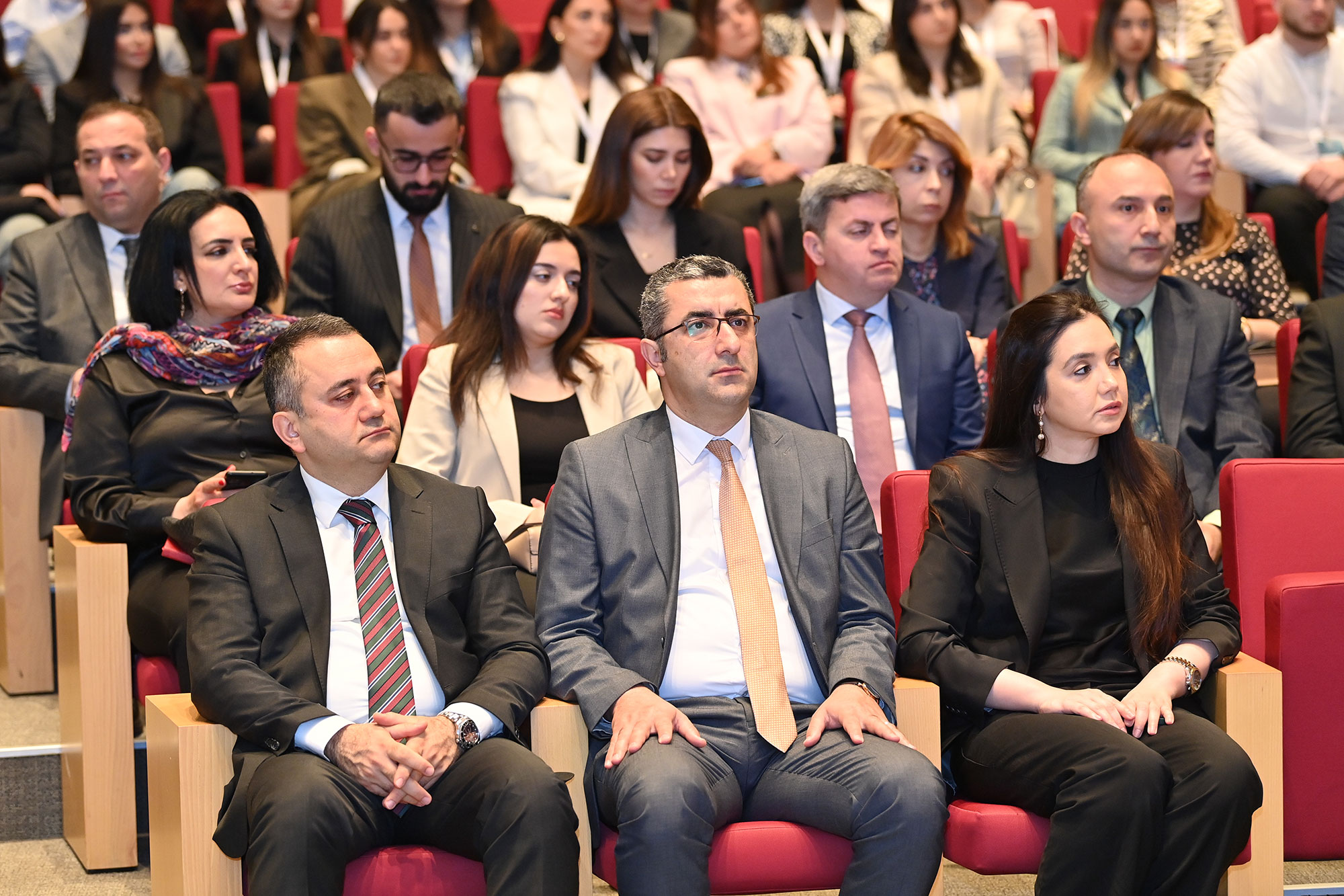 Dövlət Proqramı məzunları ilə görüş və karyera sərgisi keçirilib