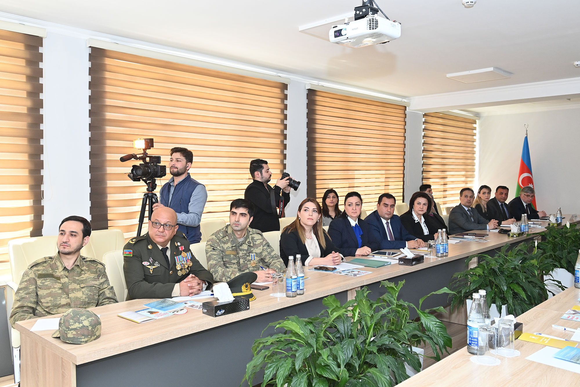 Partlayıcı sursatların təhlükəsinə dair maarifləndirmə üzrə