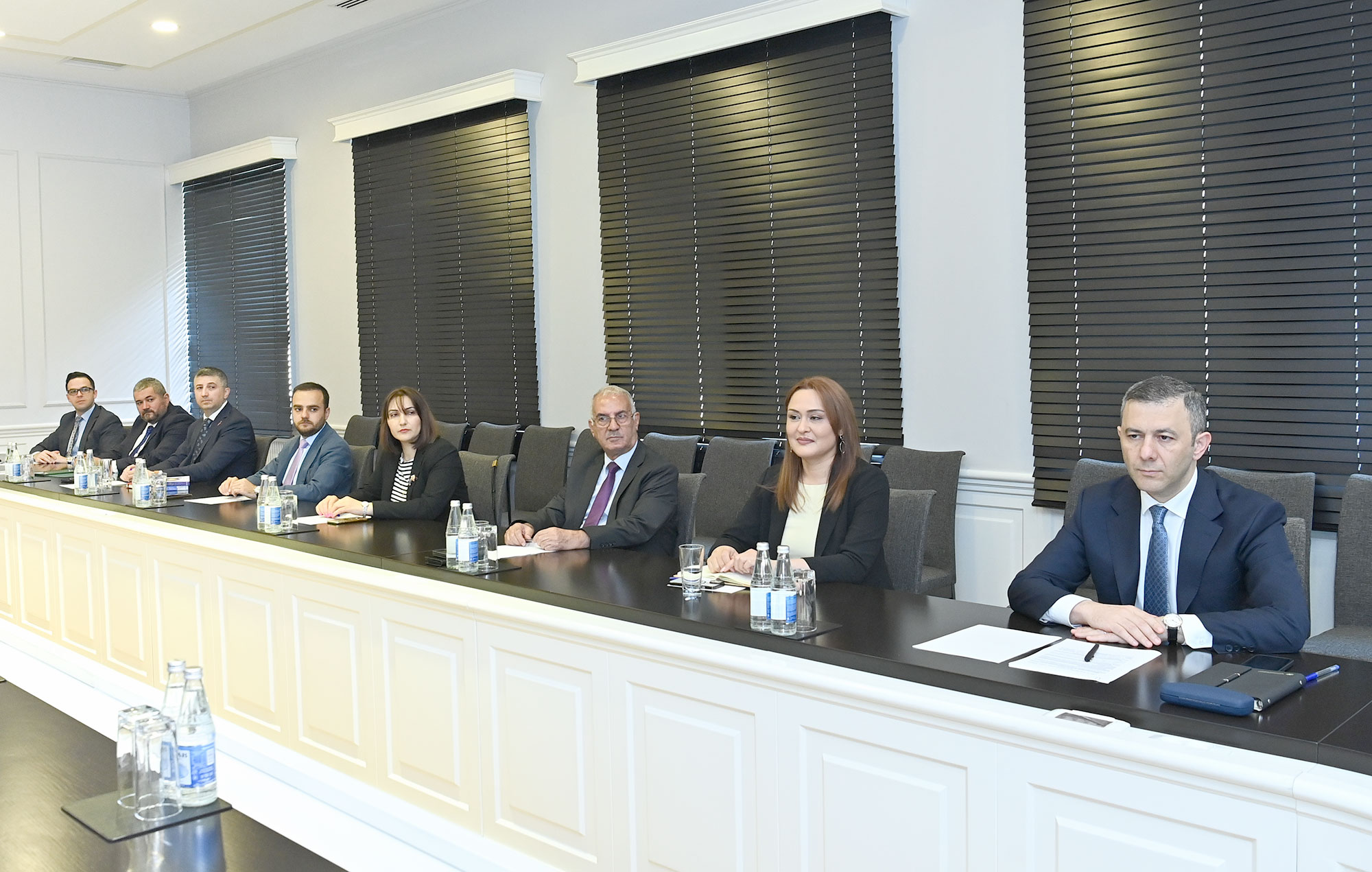 Elm və təhsil naziri İctimai Şuranın üzvləri ilə görüşüb