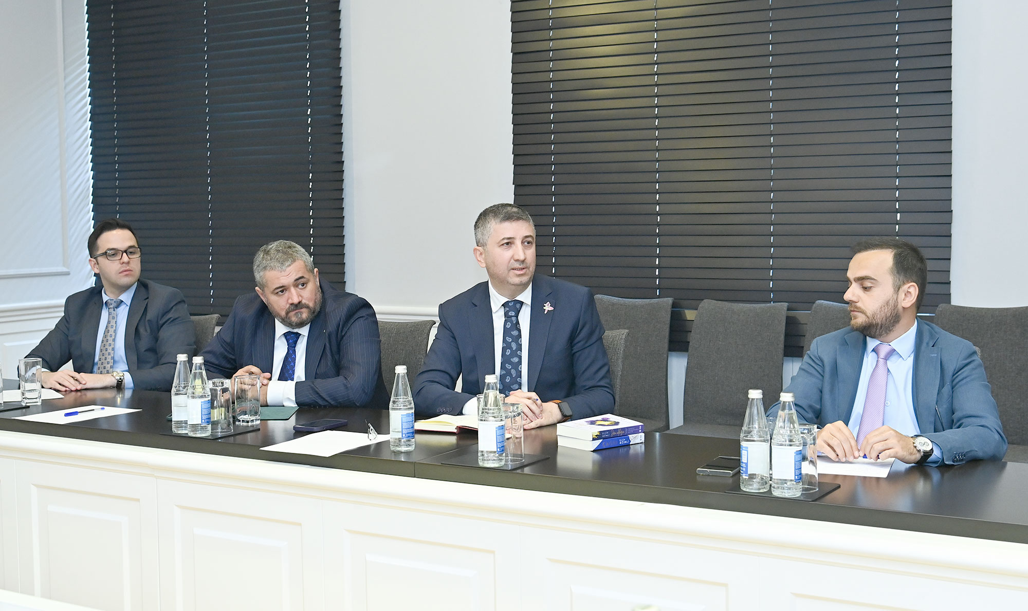 Elm və təhsil naziri İctimai Şuranın üzvləri ilə görüşüb