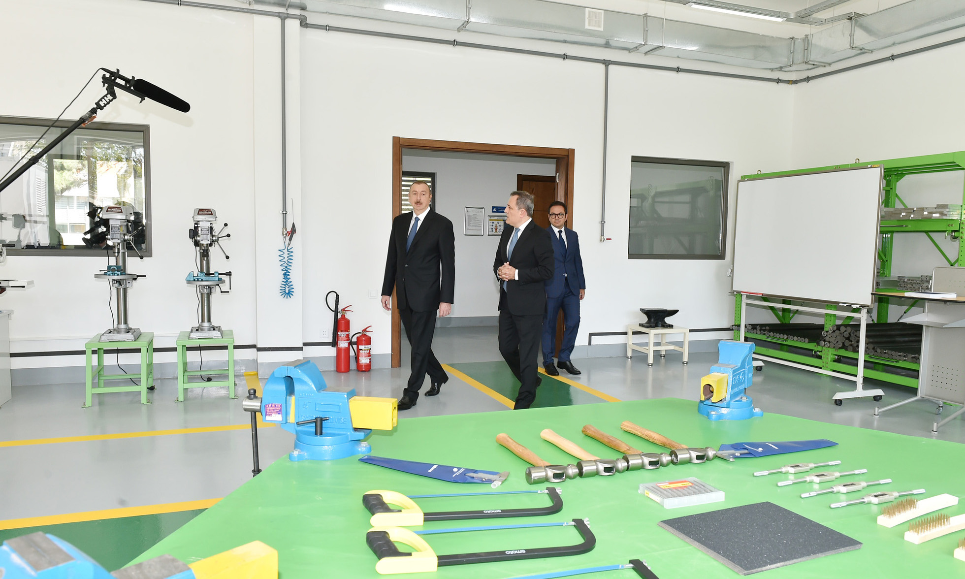 Prezident İlham Əliyev Sənaye və İnnovasiyalar üzrə Bakı Dövlət Peşə Təhsil Mərkəzinin açılışında iştirak edib