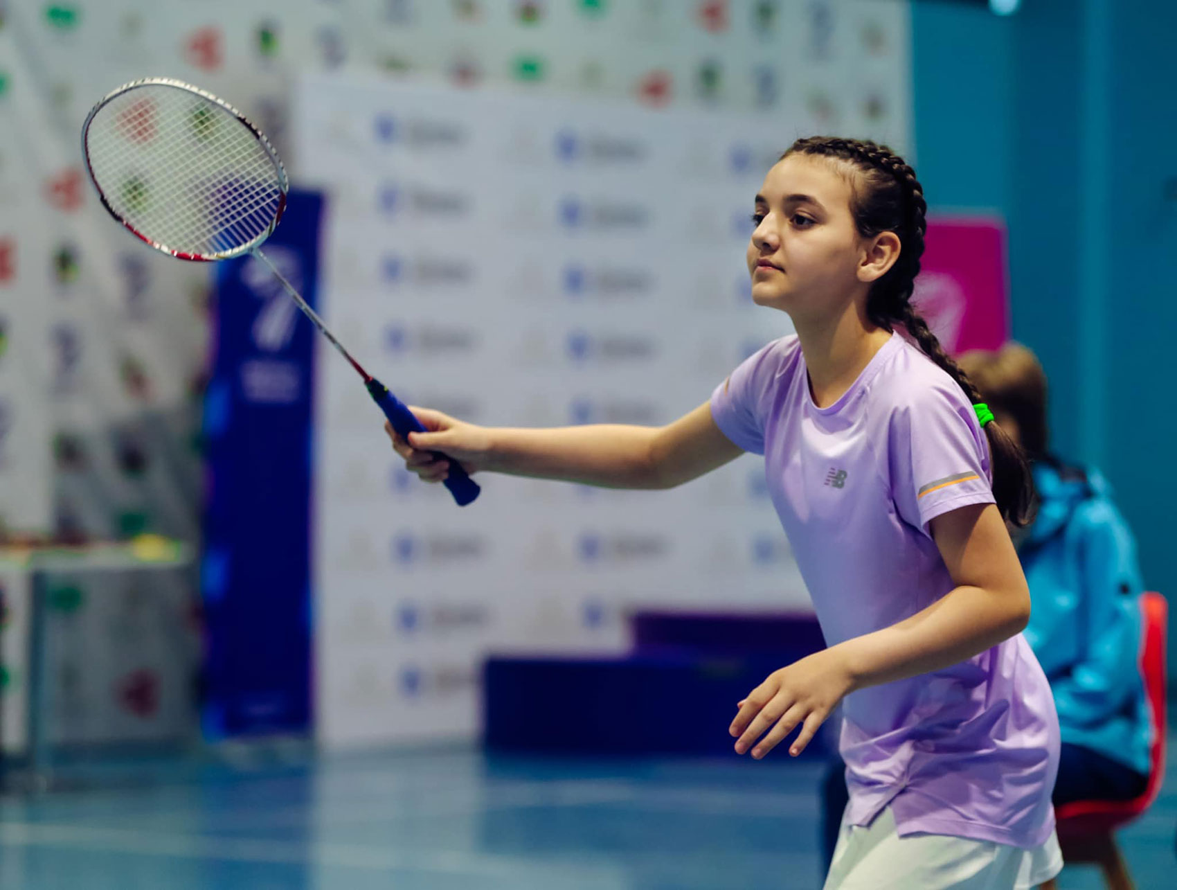 Badminton idman növü üzrə məktəbli oğlan və qızlar arasında yarış keçirilib