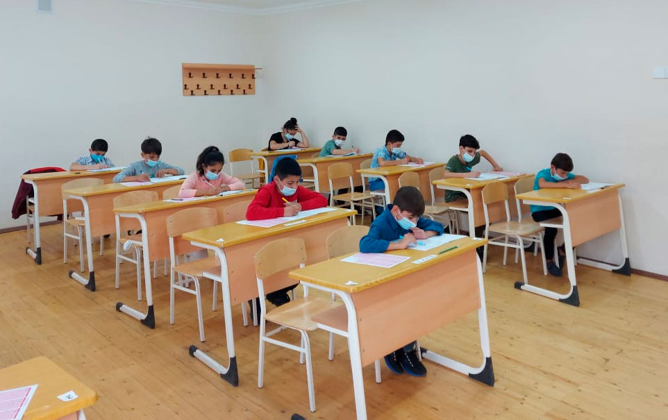 Liseylərə qəbul imtahanları keçirilir