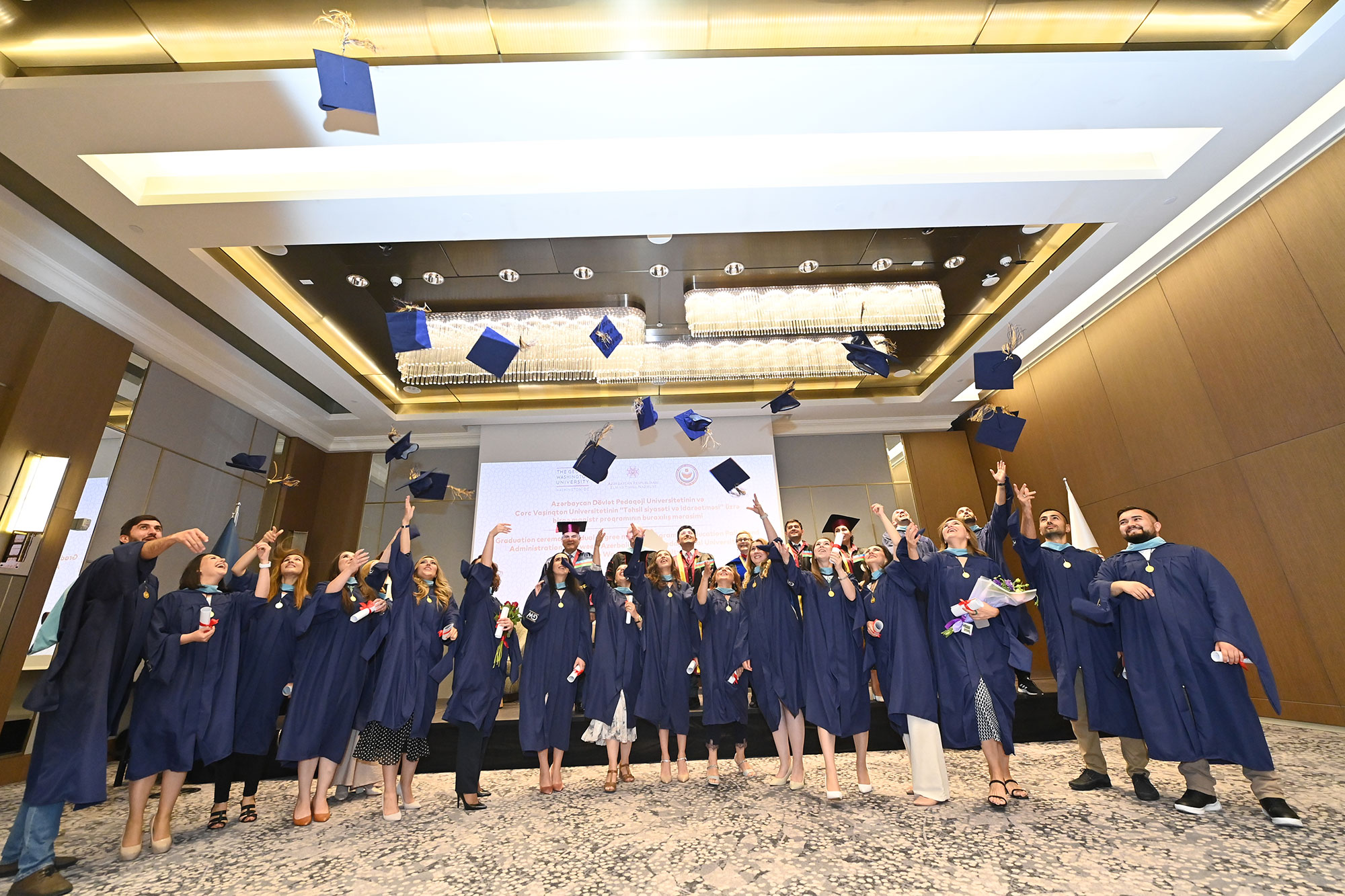 Elm və təhsil naziri ADPU ilə ABŞ universitetinin ikili diplom proqramının məzun günündə iştirak edib