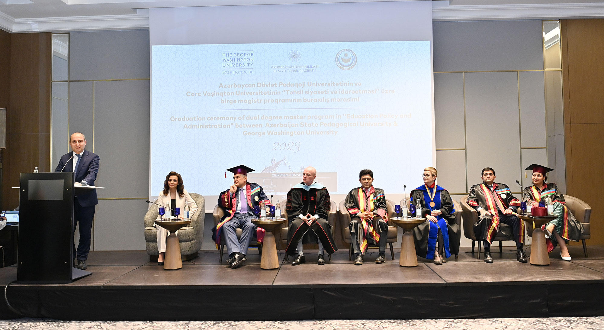 Elm və təhsil naziri ADPU ilə ABŞ universitetinin ikili diplom proqramının məzun günündə iştirak edib