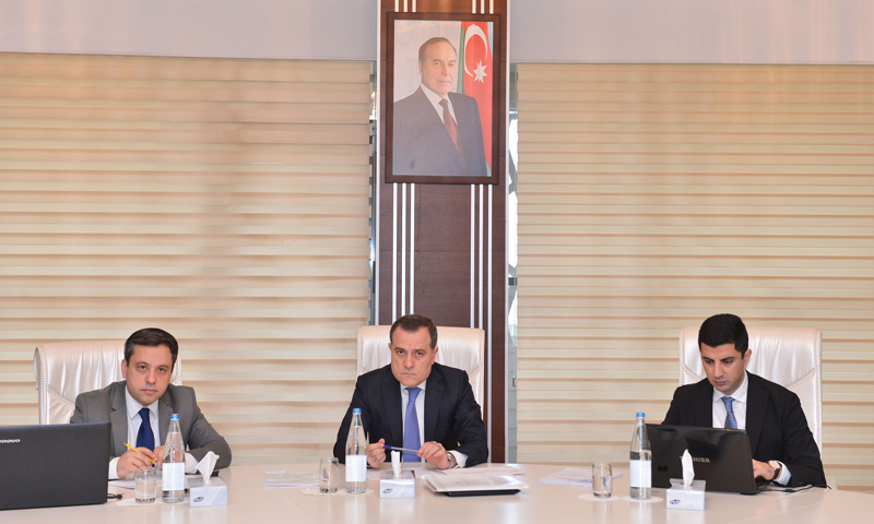 Təhsil naziri Neftçala şəhərində vətəndaşları qəbul edib