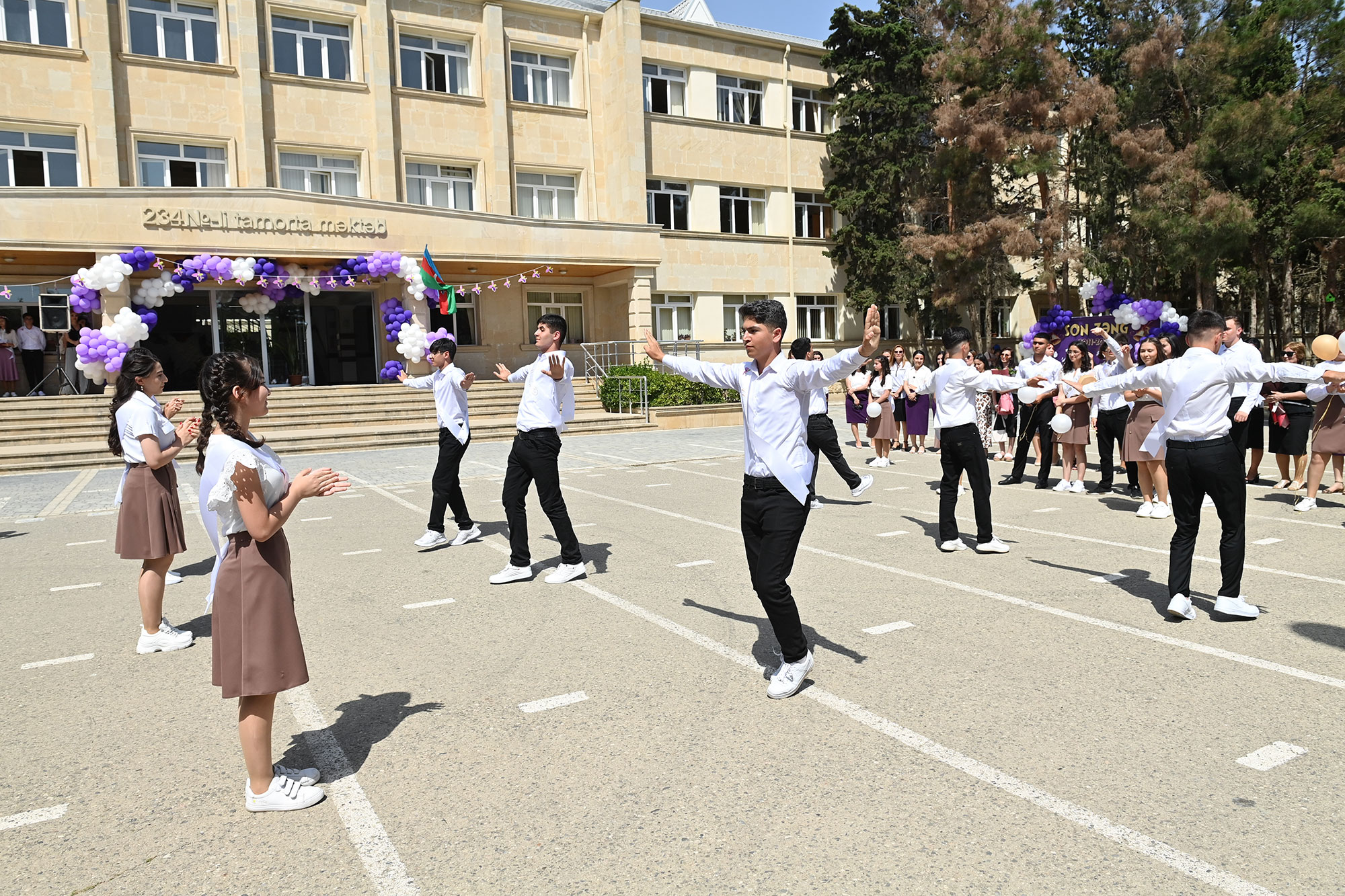 Təhsil naziri “Son zəng” tədbirində