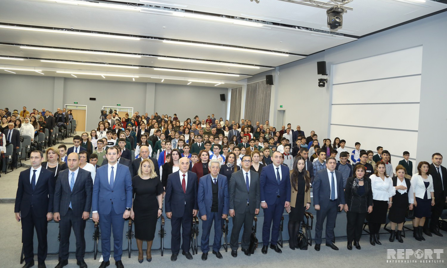 V Respublika fənn müsabiqəsi qaliblərinin mükafatlandırılması mərasimi