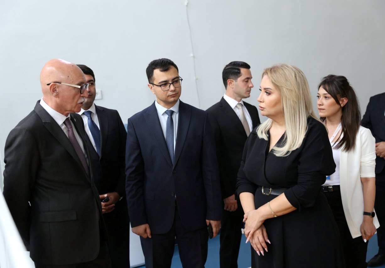 Nazir müavini Firudin Qurbanov Sumqayıtda sertifikatlaşdırma imtahanlarını izləyib