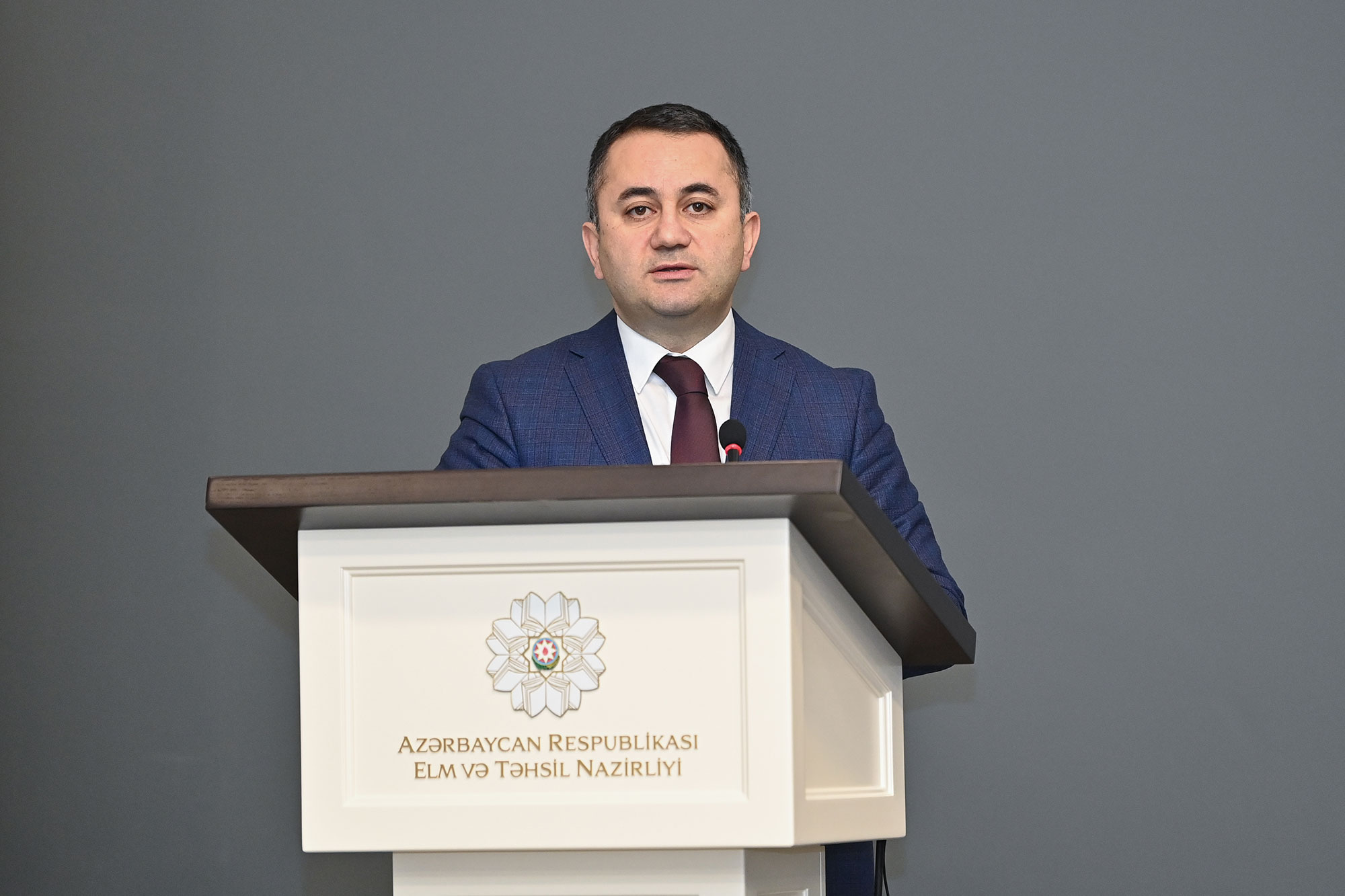 İctimaiyyətlə əlaqələrə məsul əməkdaşlarla görüş