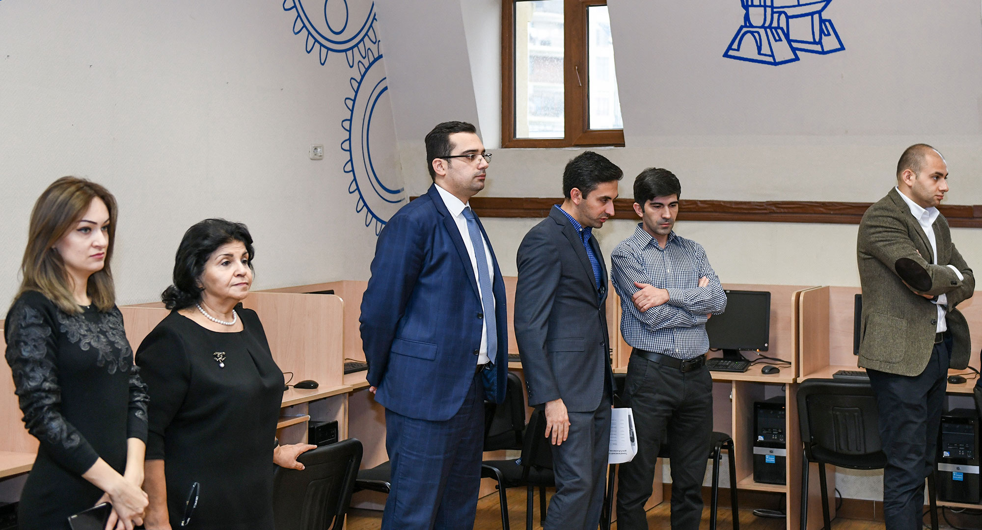 Gələcəyin proqramçıları xüsusi istedadlı uşaqlar arasından seçilsin
