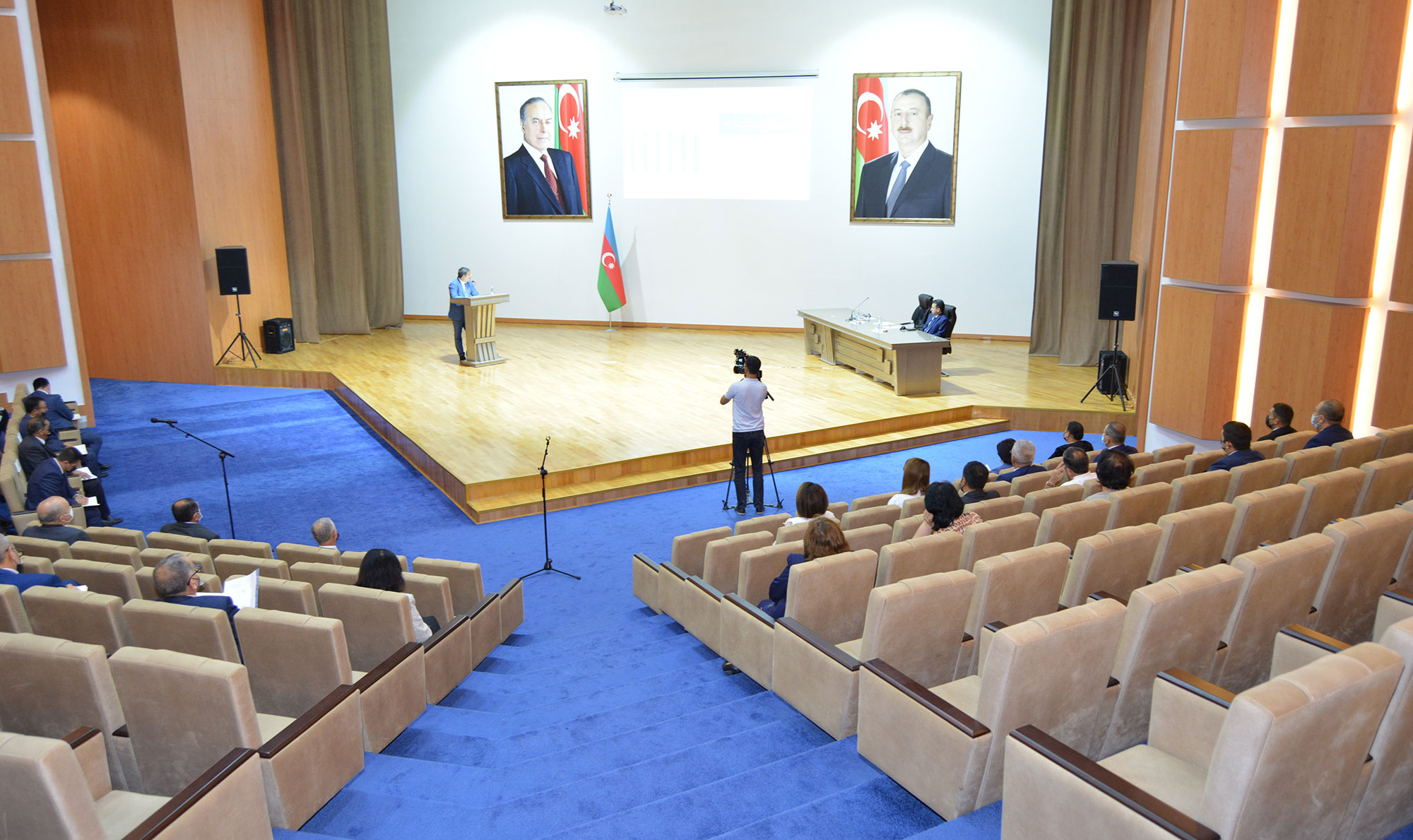 Xaçmaz, Yevlax, Şəki və İsmayıllıda təhsil işçilərinin sentyabr konfransları