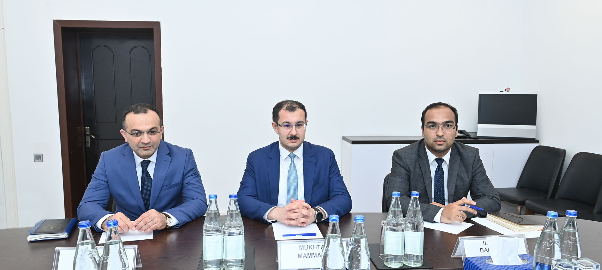 Təhsil nazirinin müavini Ümumdünya Səhiyyə Təşkilatının nümayəndə heyəti ilə görüşüb