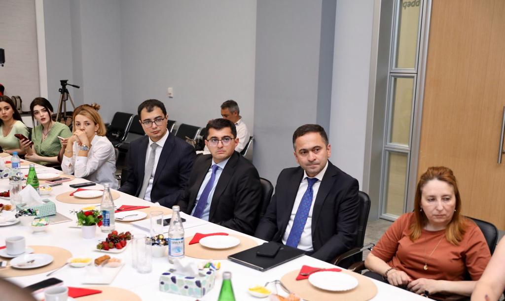 Sertifikatlaşdırmaya dair media nümayəndələri ilə görüş