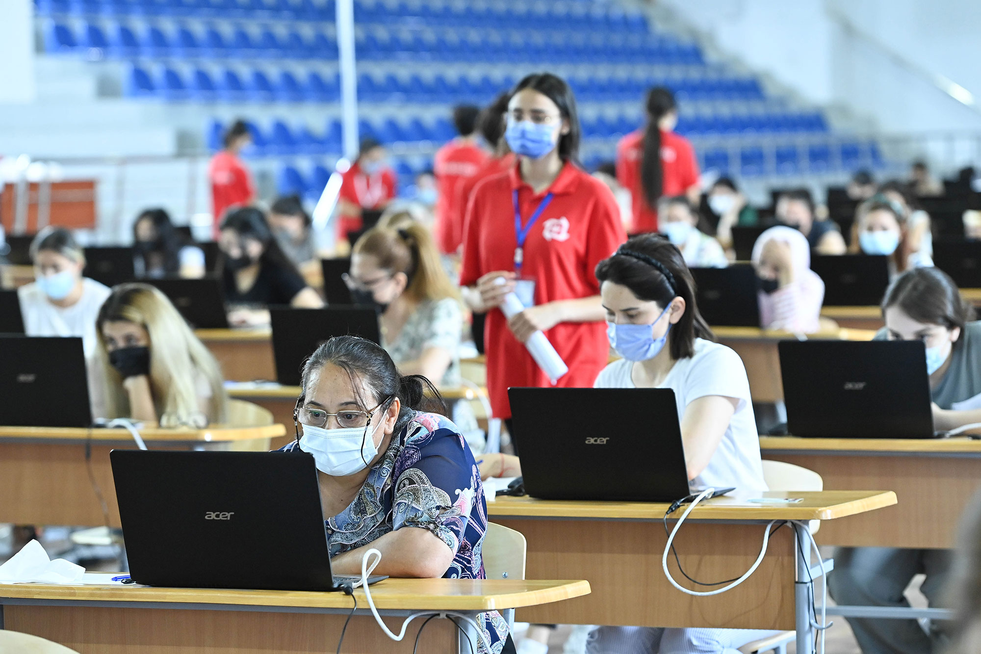 Müəllimlərin işə qəbulu üzrə imtahan prosesi izlənilib