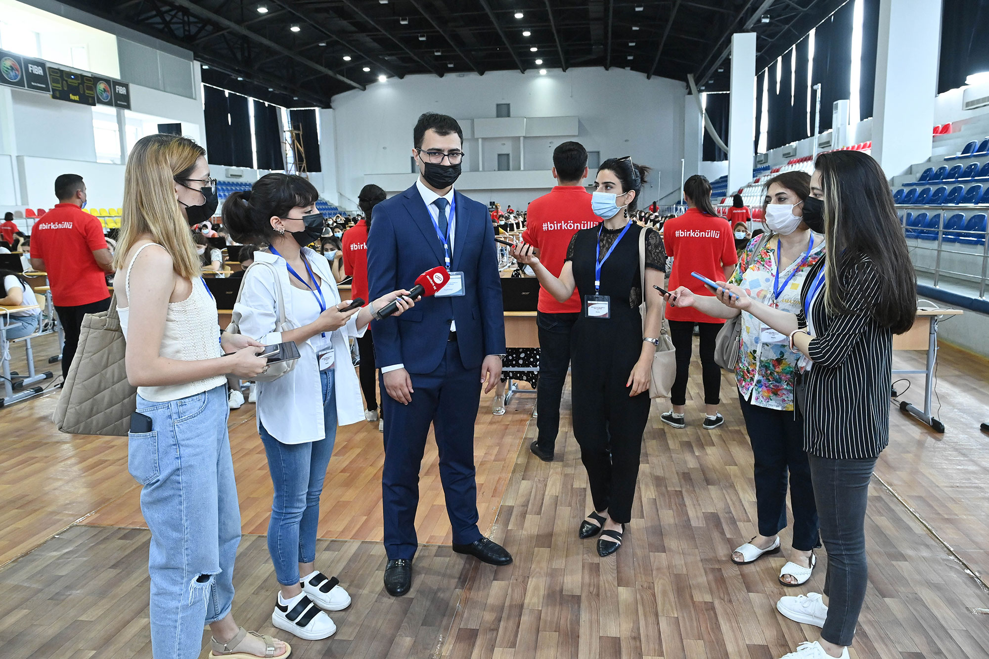 Müəllimlərin işə qəbulu üzrə imtahan prosesi izlənilib