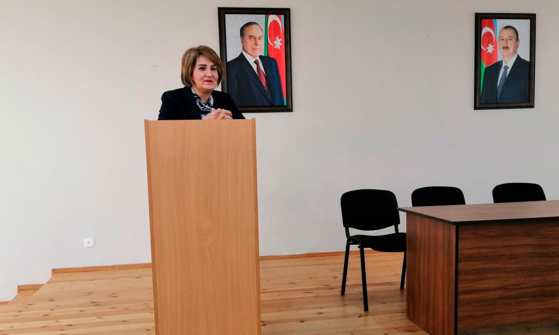 Nazir müavini Məhəbbət Vəliyeva Zərdab rayonunda