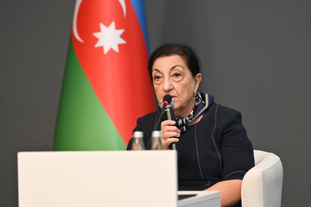 Dilarə Seyidzadə ilə “Heydər Əliyev – 100 il” adlı görüş keçirilib
