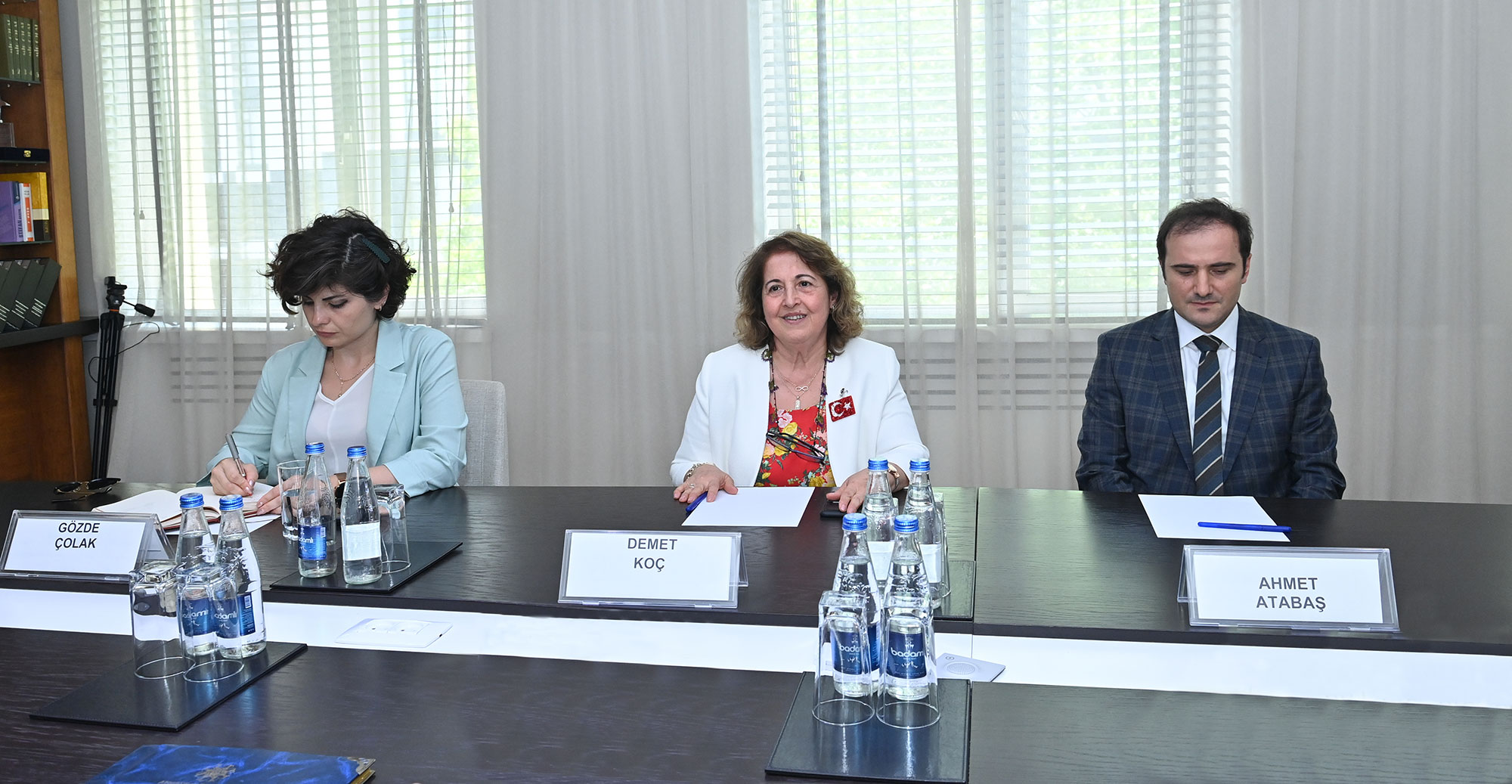Təhsil nazirinin müavini Xaricdə yaşayan Türklər və Əqrəba İcmaları Baş İdarəsinin (YTB) rəhbər müavini ilə görüşüb