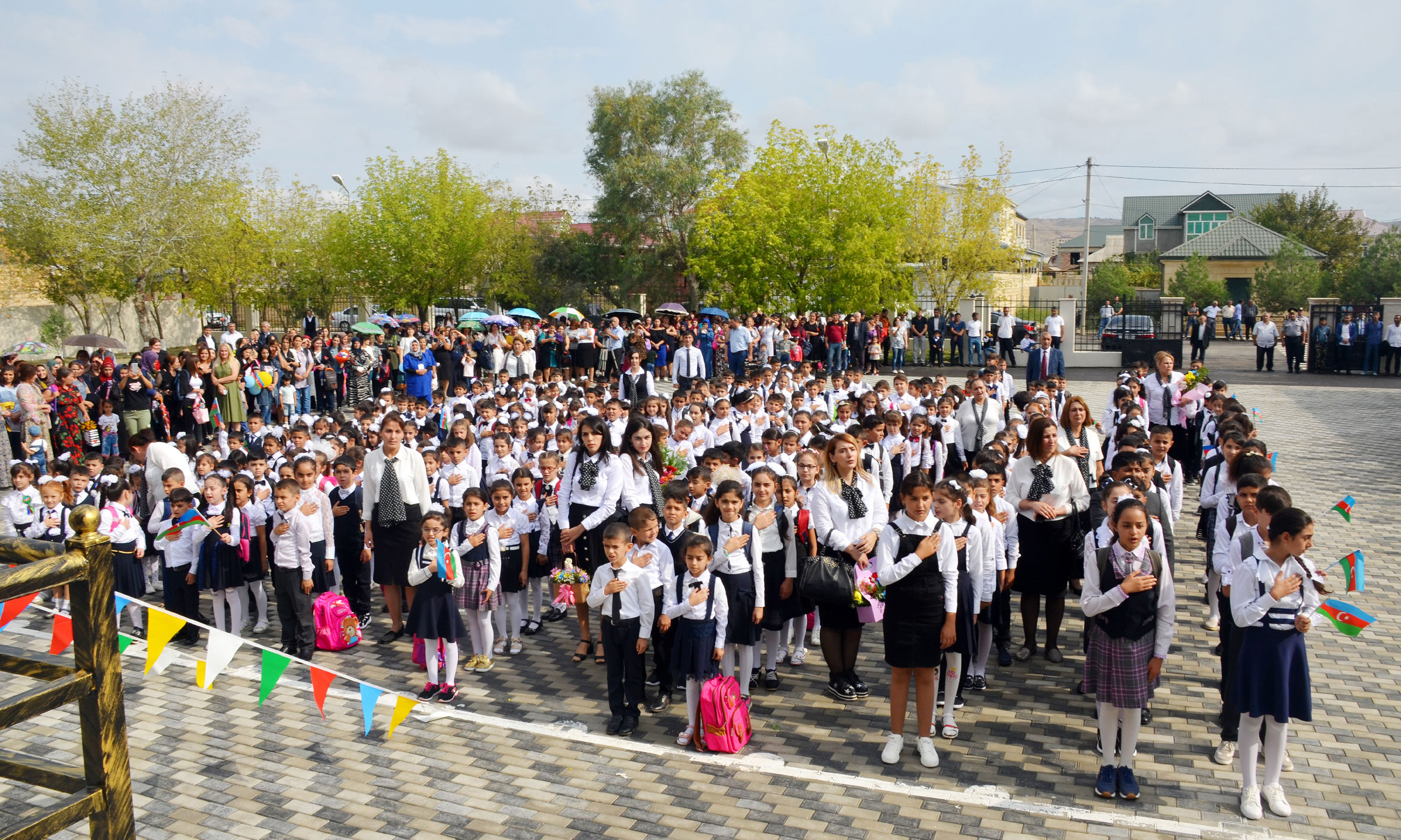 Şirvanda yeni məktəb binasının açılışı