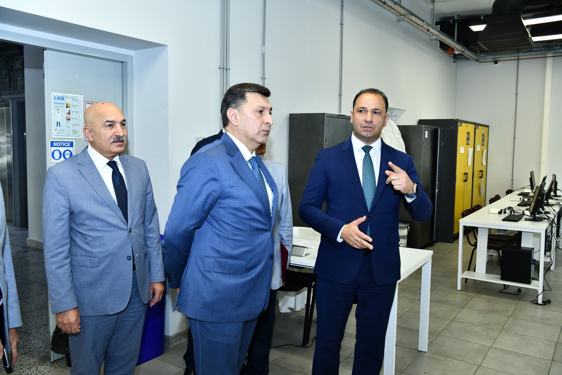 ADNSU ilə Azərbaycan Tibb Universiteti arasında memorandum imzalanıb